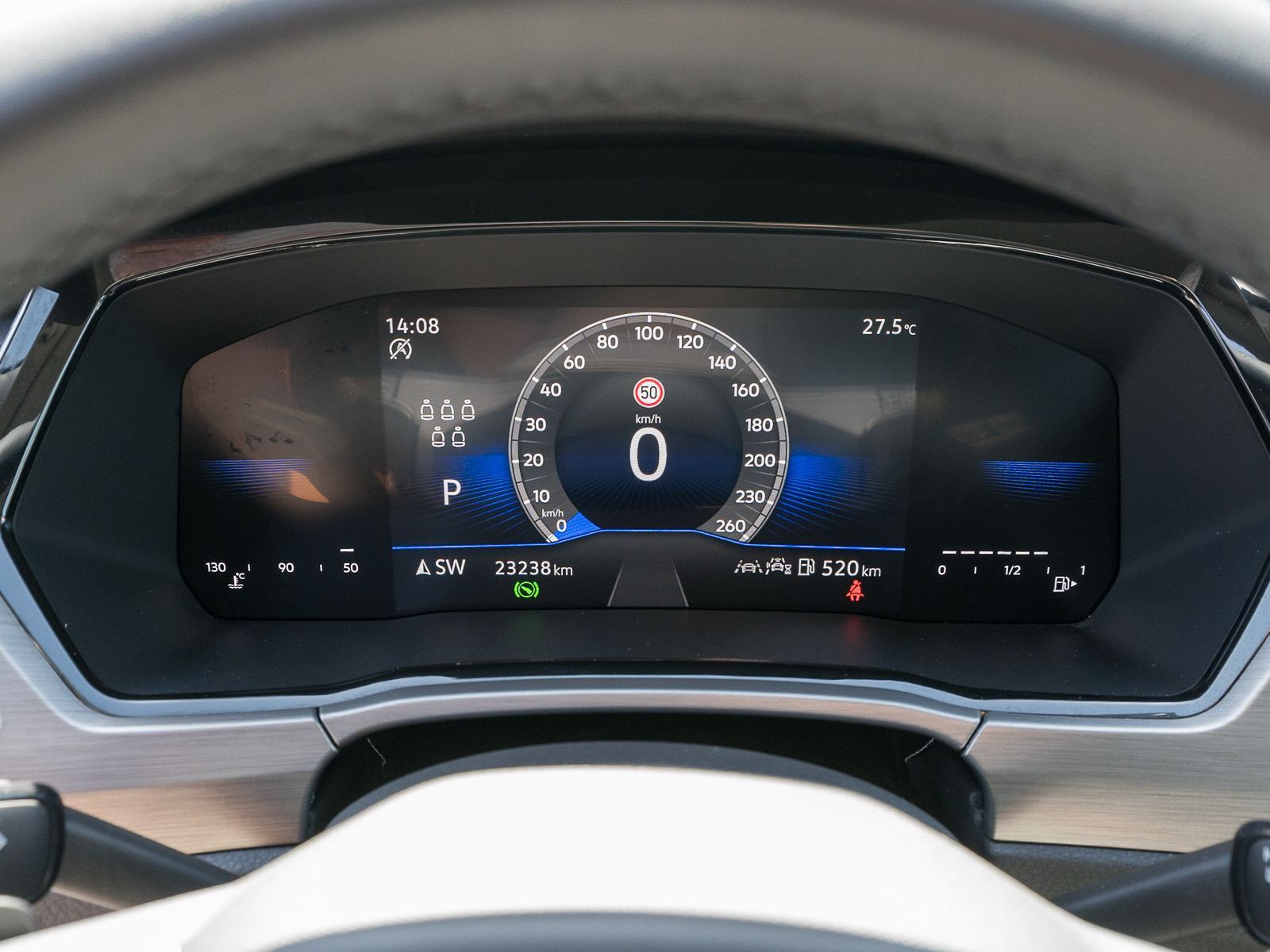 Fahrzeugabbildung Volkswagen Touran Comfortline 1.5TSI DSG Nav RFK ACC AHK 7S