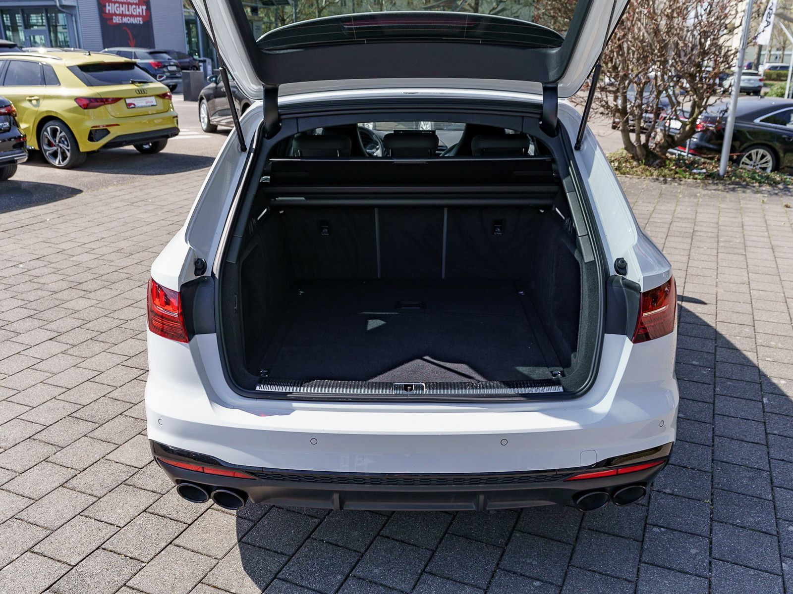 Fahrzeugabbildung Audi S4 Avant quattro 3.0 TDI Navi LED B&O AHK ACC