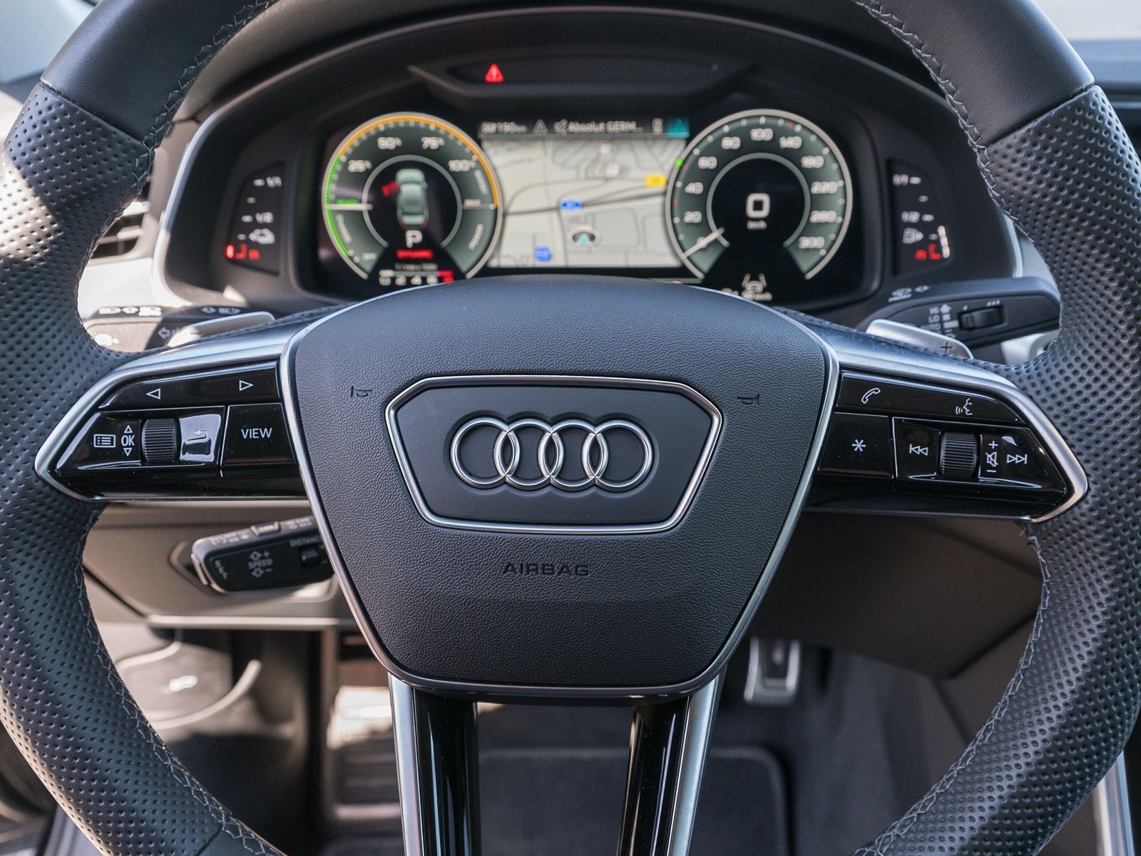Fahrzeugabbildung Audi A6 Limousine S line 55TFSI e quattro Navi Matrix