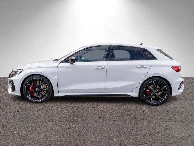 Fahrzeugabbildung Audi RS 3 Sportback TFSI quattro Navi Matrix Optik RS