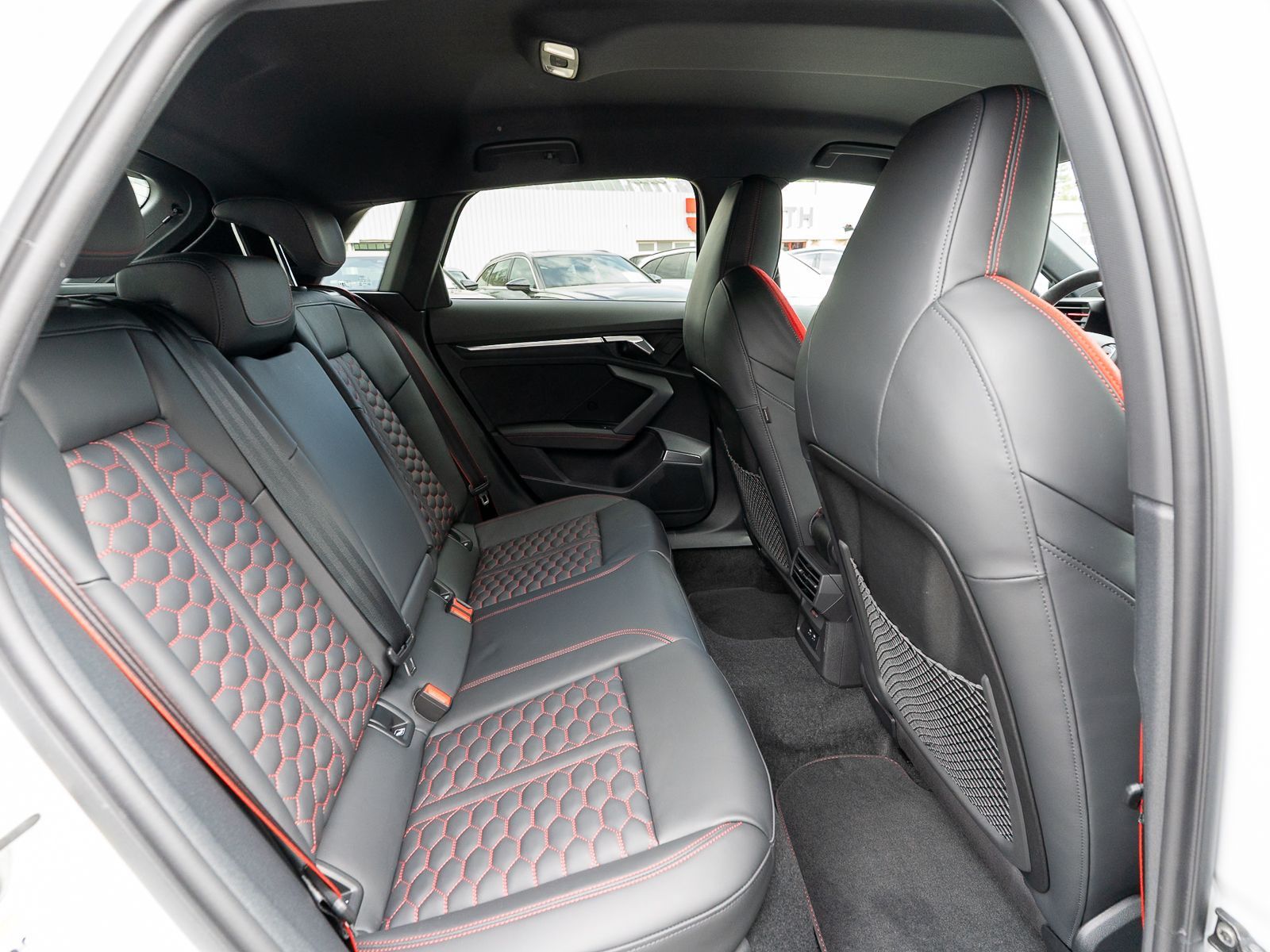 Fahrzeugabbildung Audi RS 3 Sportback TFSI quattro Navi Matrix Optik RS