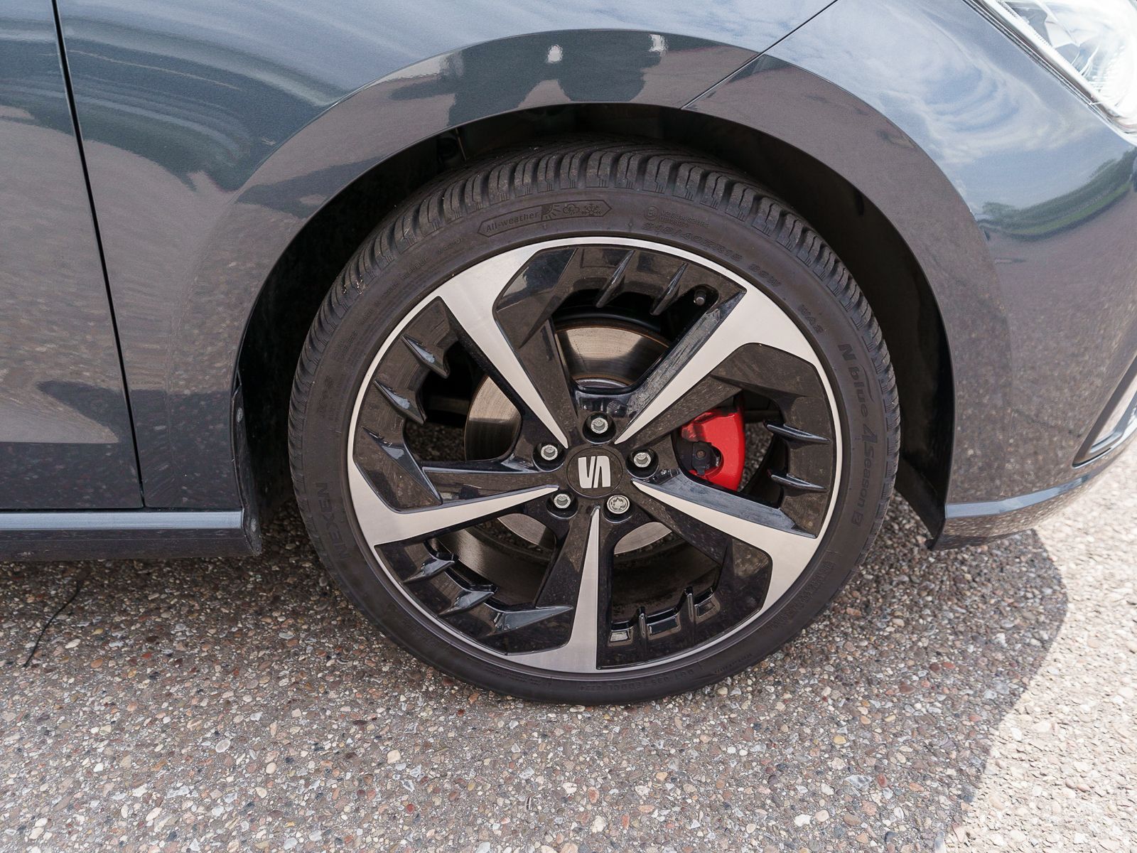 Fahrzeugabbildung SEAT Ibiza FR 1,0TSI DSG Dinamica LED RFK NAVI ACC VC