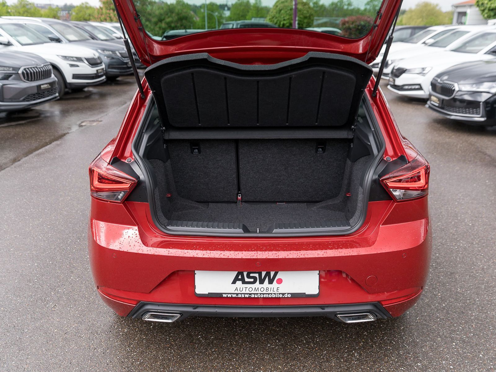 Fahrzeugabbildung SEAT Ibiza FR 1,0TSI DSG Dinamica LED RFK PANO ACC VC