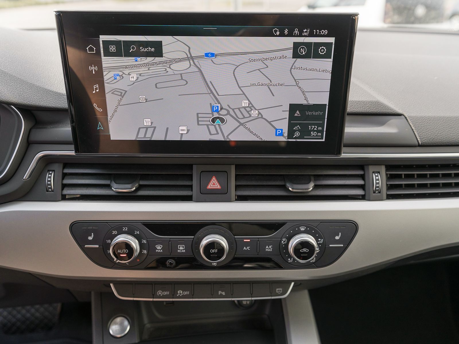 Fahrzeugabbildung Audi A4 Avant 30TDI Stronic LED Navi RFK ACC VC