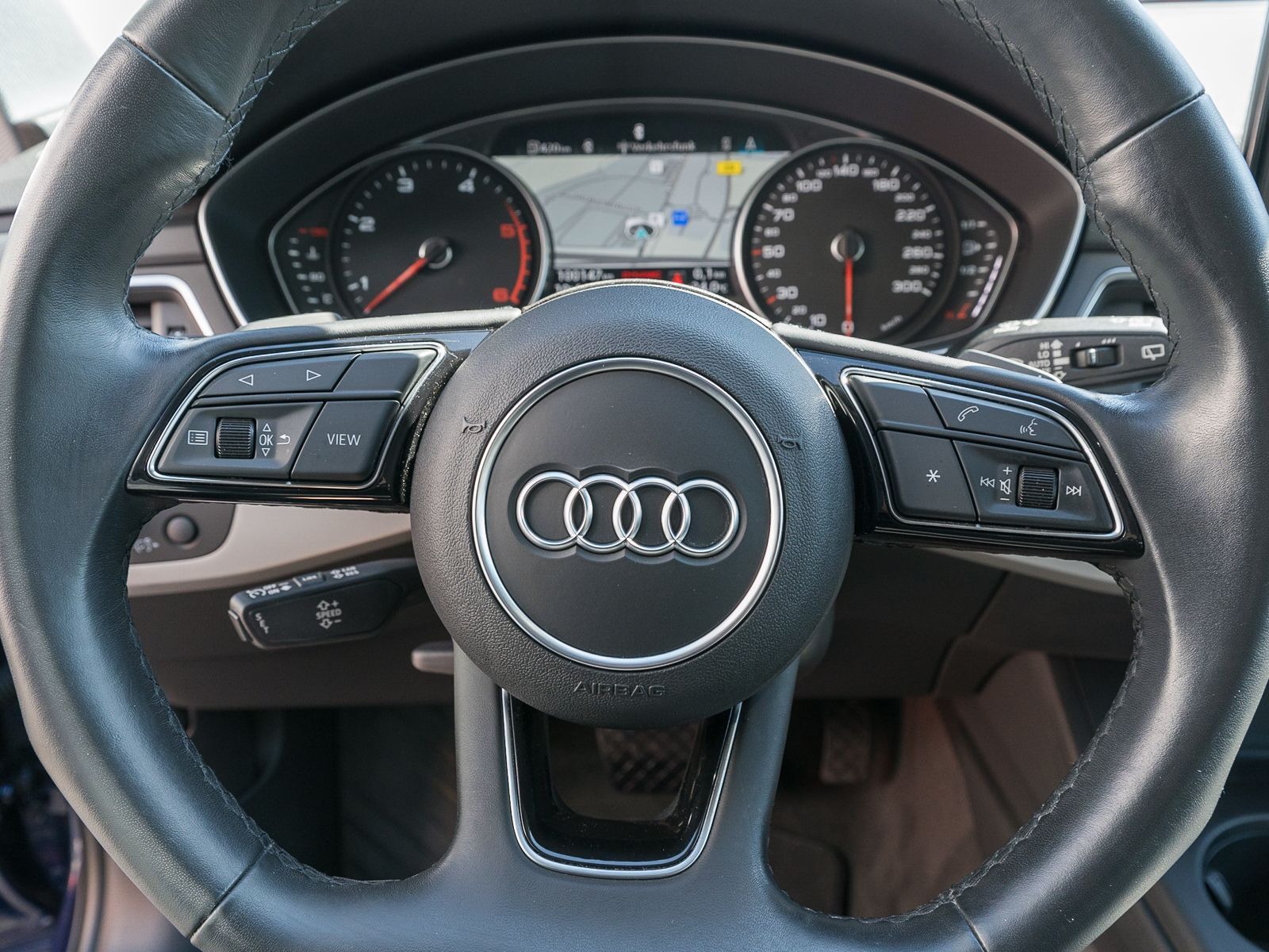 Fahrzeugabbildung Audi A4 Avant Sline 50TDI quattro Navi Matrix RFK