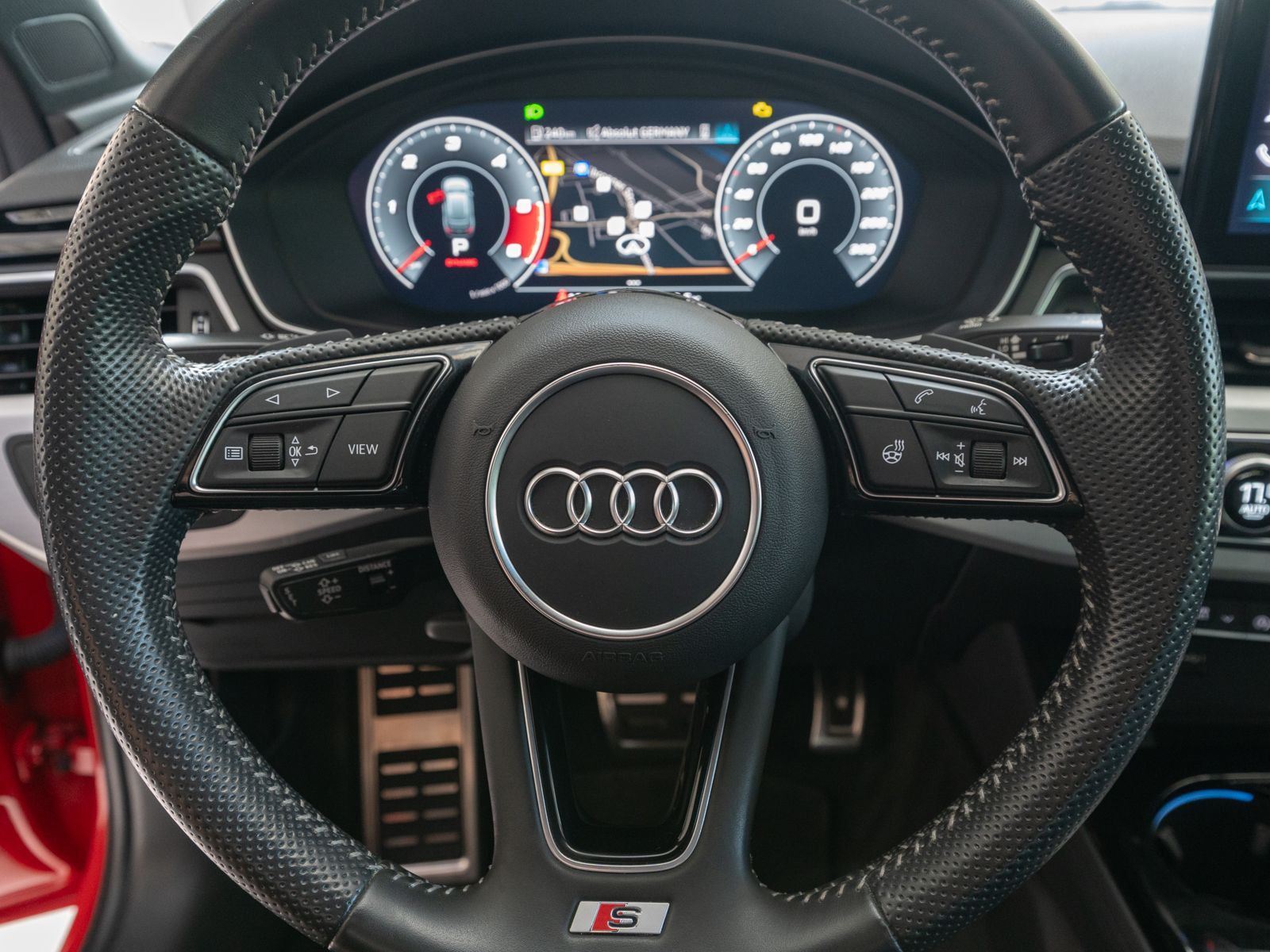 Fahrzeugabbildung Audi S4 Avant 3.0TDI quattro NAVI MATRIX PANO B&O AHK