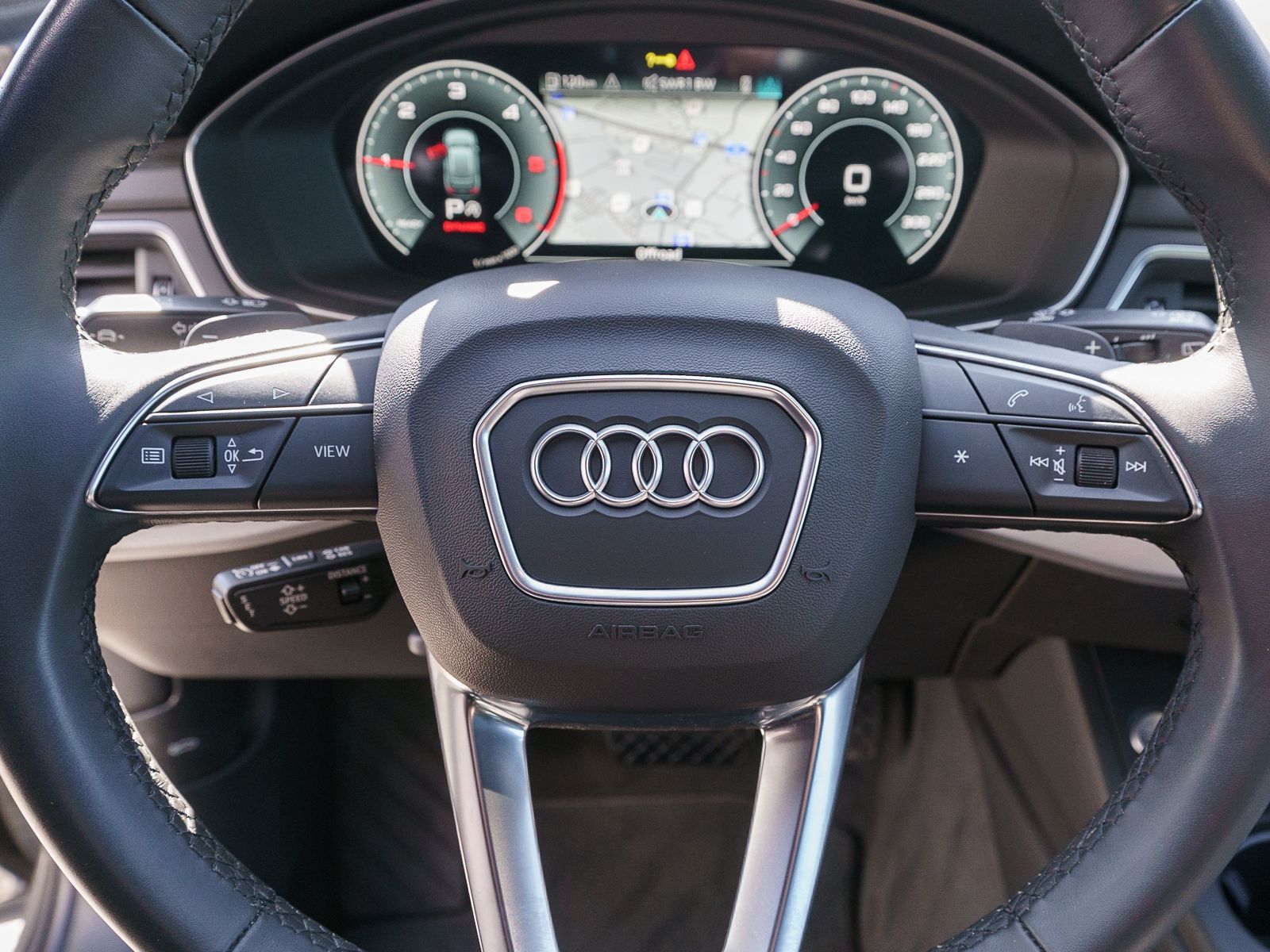 Fahrzeugabbildung Audi A4 Avant S line 40TDI Stronic LED Navi RFK B&O