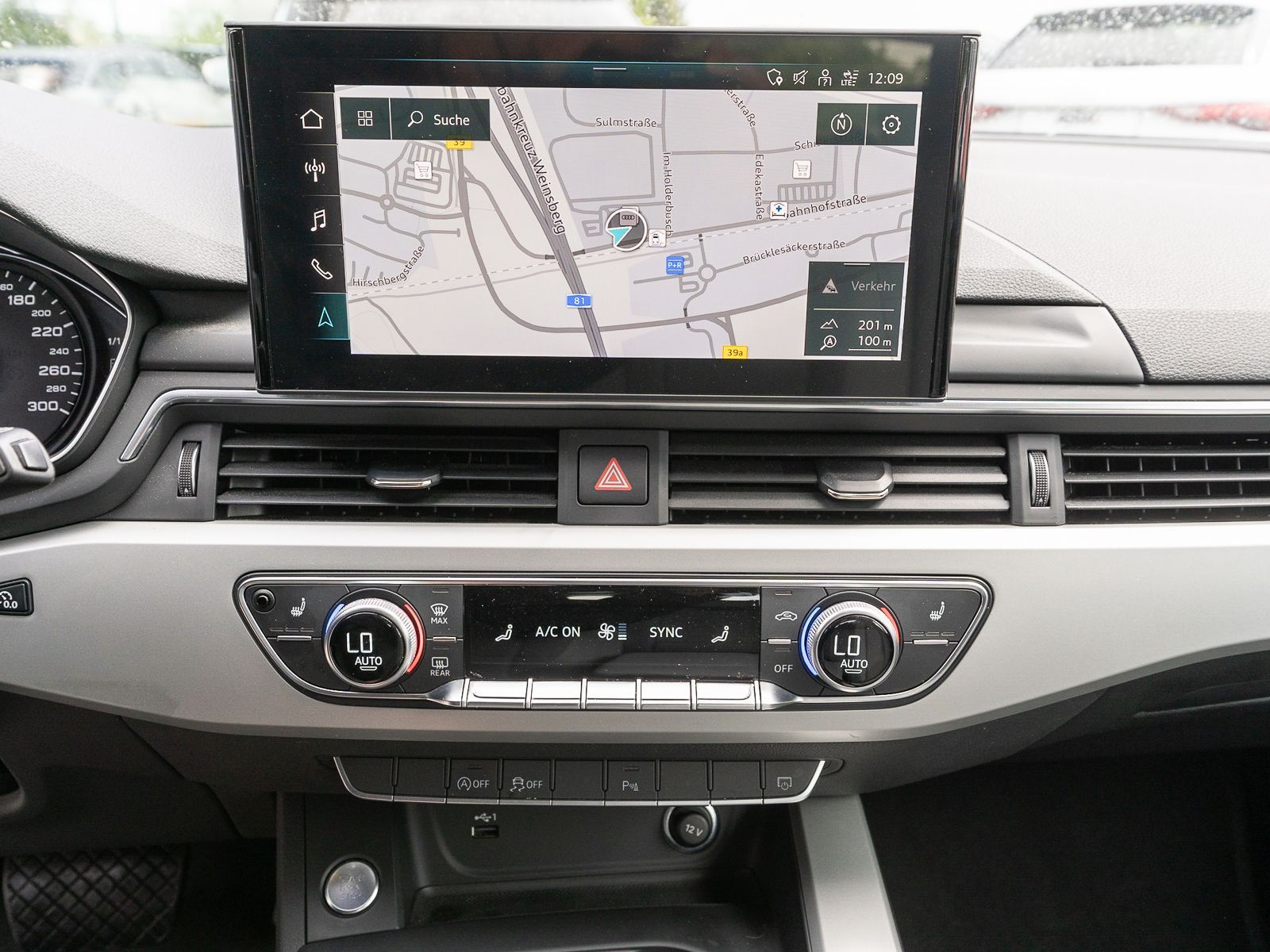 Fahrzeugabbildung Audi A4 Avant 35TDI Stronic LED Navi PDC v/h SHZ