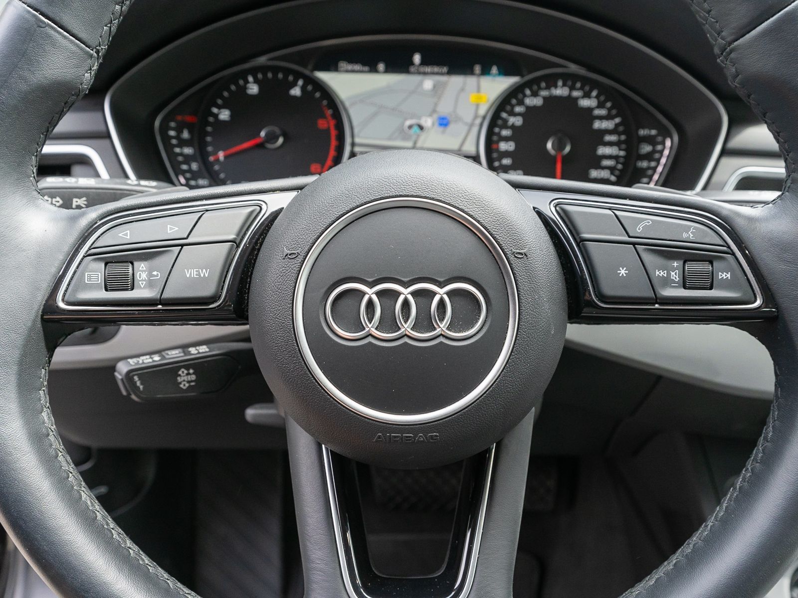 Fahrzeugabbildung Audi A4 Avant 35TDI Stronic LED Navi PDC v/h SHZ