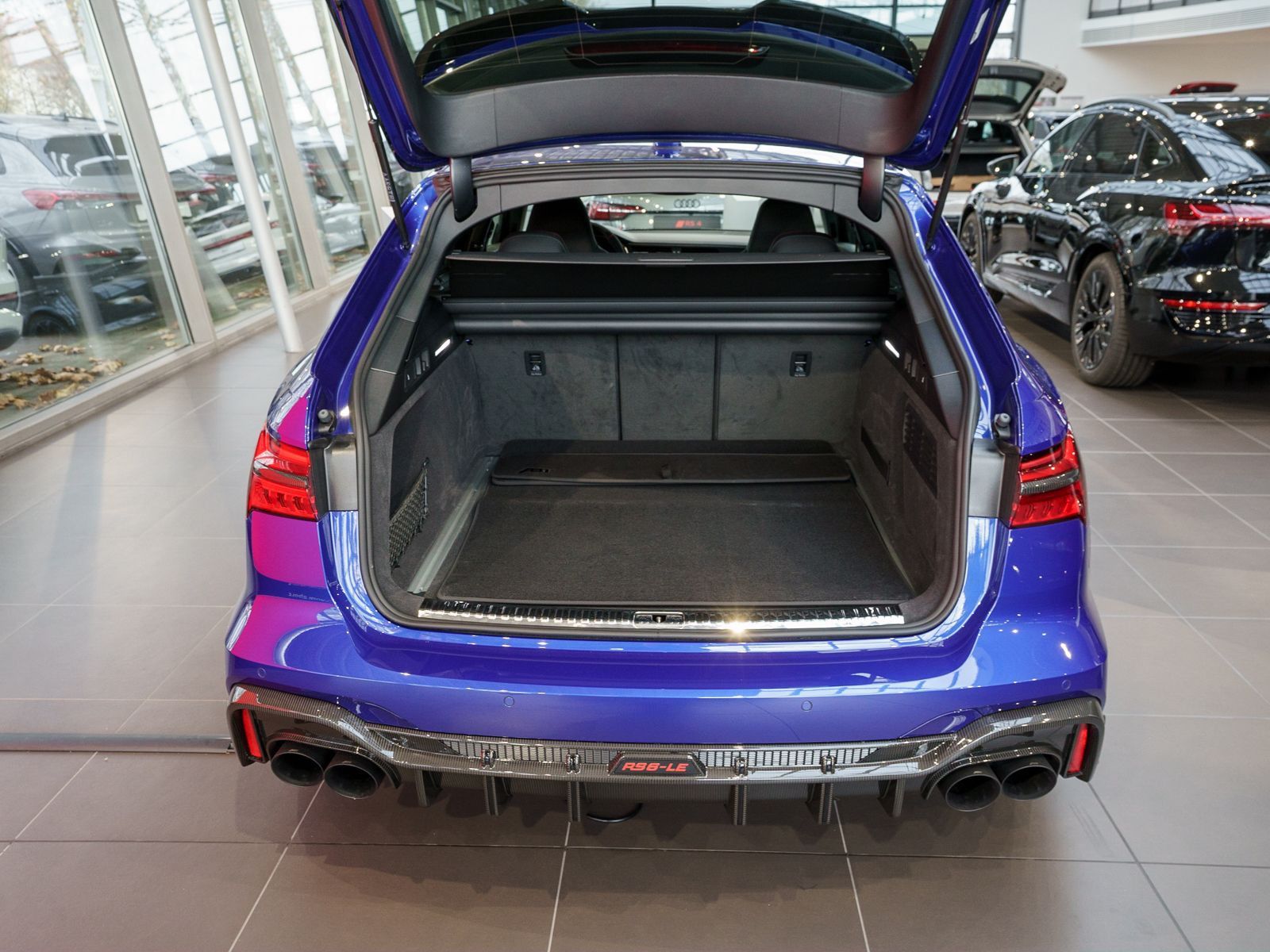 Fahrzeugabbildung Audi RS6 Avant ABT Legacy Edition LED HUD PANO B&O VC