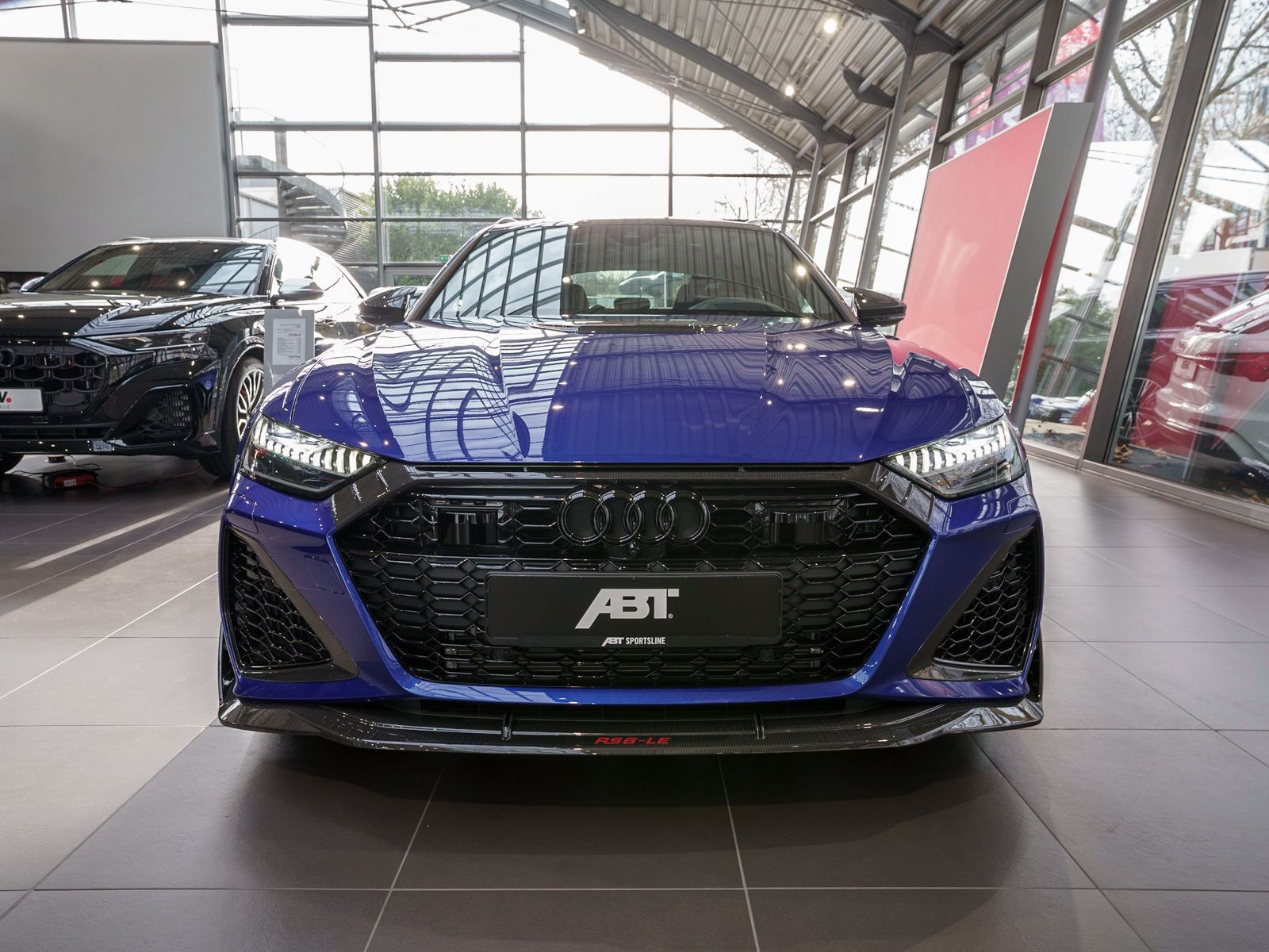 Fahrzeugabbildung Audi RS6 Avant ABT Legacy Edition LED HUD PANO B&O VC