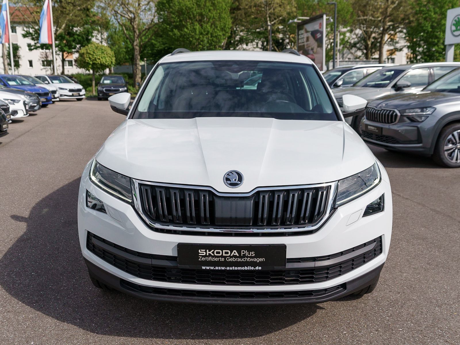 Fahrzeugabbildung SKODA Kodiaq Soleil 2.0 TDI 4x4 DSG LED NAVI LEDER ACC