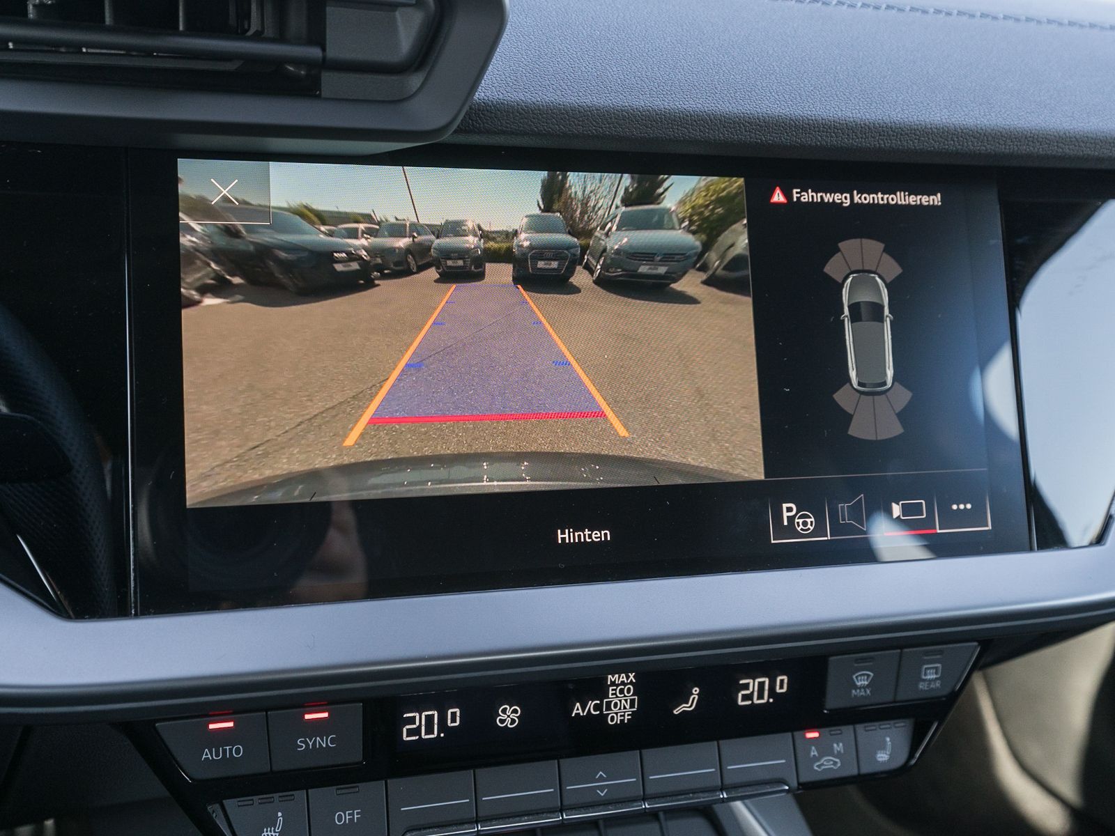 Fahrzeugabbildung Audi A3 Sportback Sline 40TFSI e Stronic LED Navi RFK