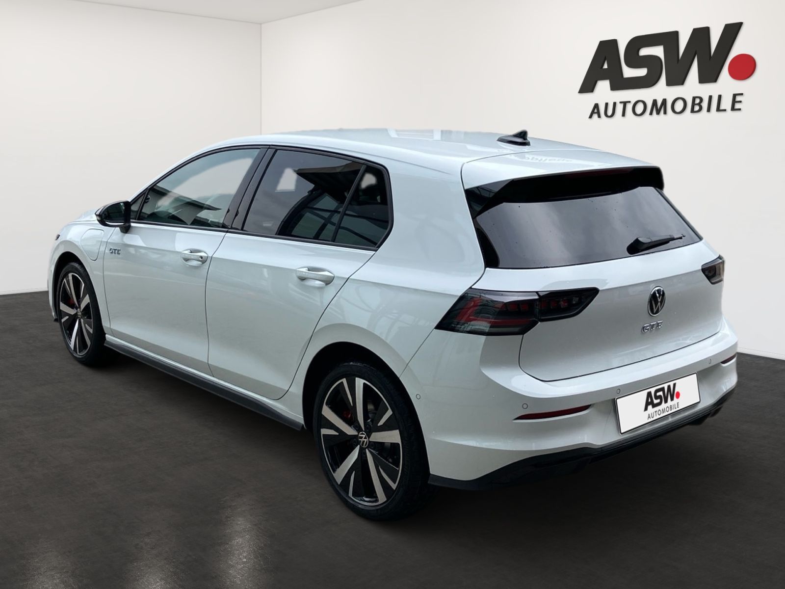 Fahrzeugabbildung Volkswagen Golf GTE 1,5 l eHybrid OPF 130 kW (177 P S) / 85
