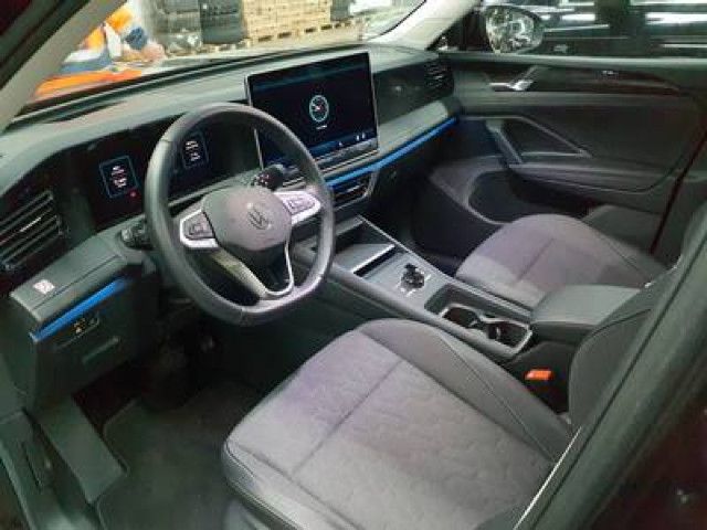 Fahrzeugabbildung Volkswagen Tiguan Life "NEUES MODEL" 2.0TDI DSG LED HUD AHK