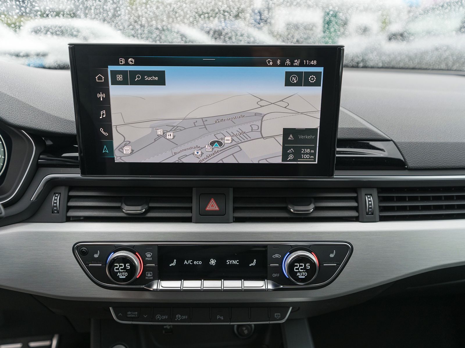Fahrzeugabbildung Audi A4 Avant S line 40TDI Stronic LED Navi ACC AHK