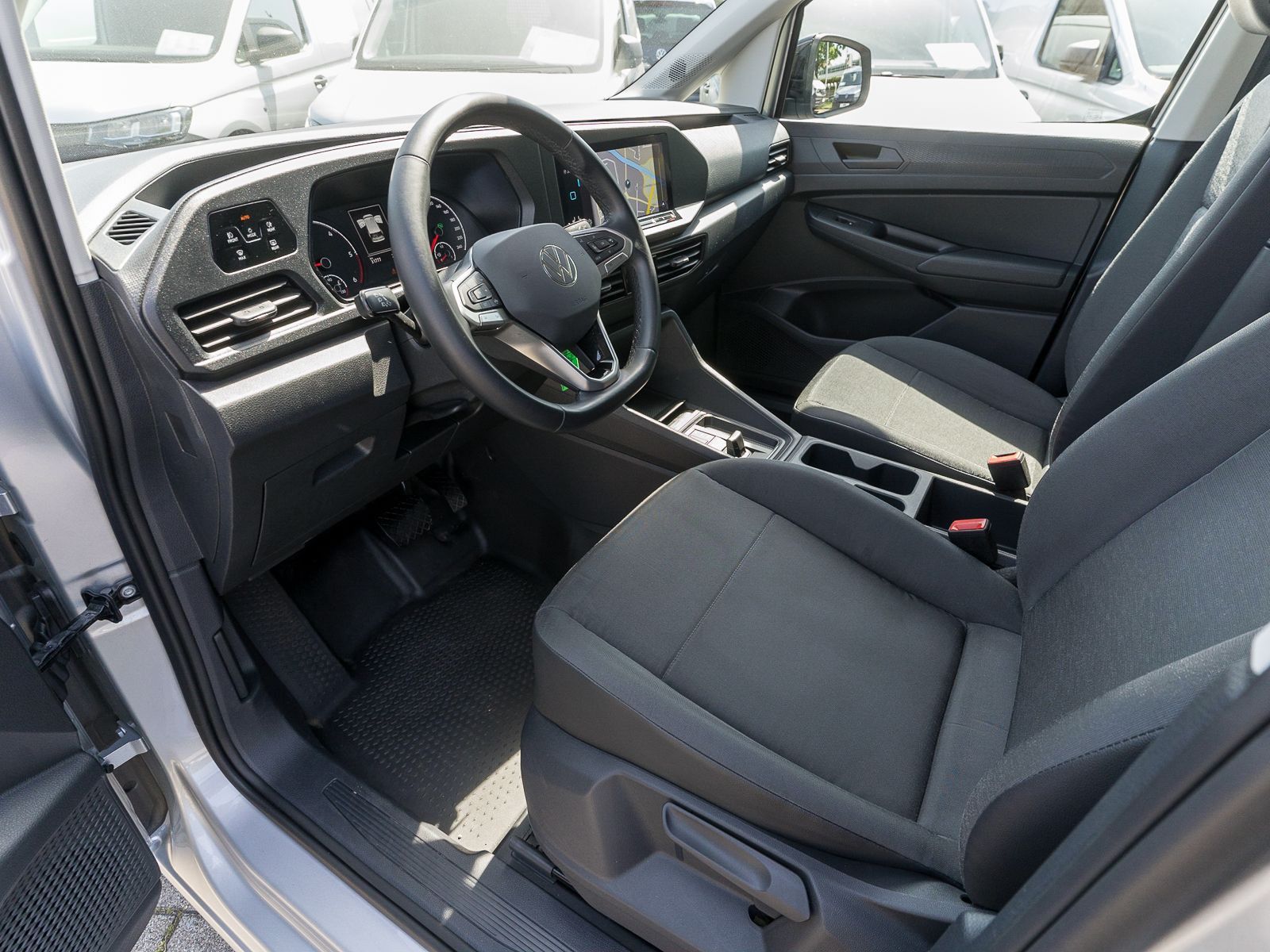 Fahrzeugabbildung Volkswagen Caddy Cargo Maxi 2.0TDI DSG NAVI SHZ PDC RFK ACC