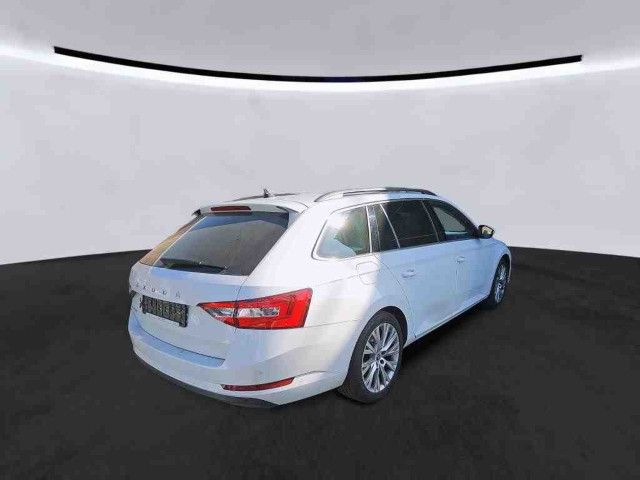 Fahrzeugabbildung SKODA Superb Combi Ambition 2,0TDI DSG LED NAVI VC AHK