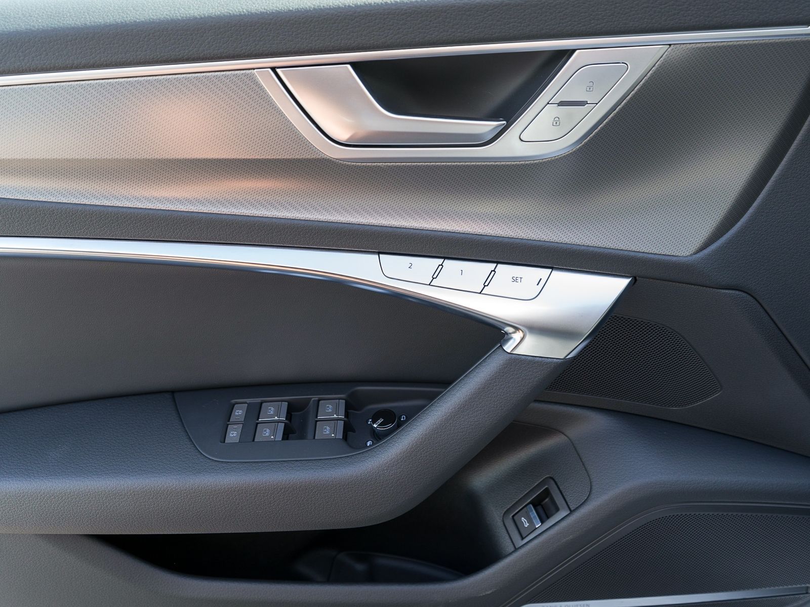 Fahrzeugabbildung Audi A6 Avant sport 50 TDI quattro tiptronic PANO B&O