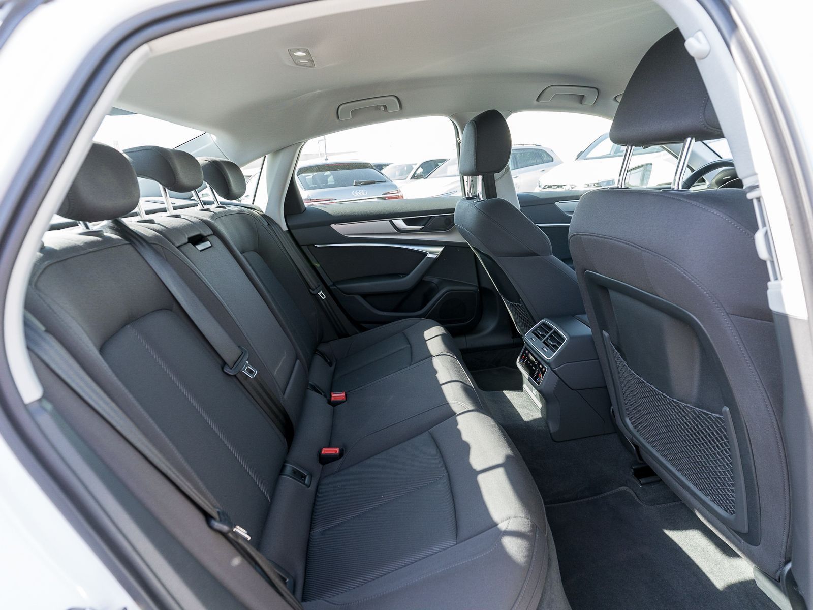 Fahrzeugabbildung Audi A6 Limousine sport 40 TDI S tronic LED NAVI SHZ