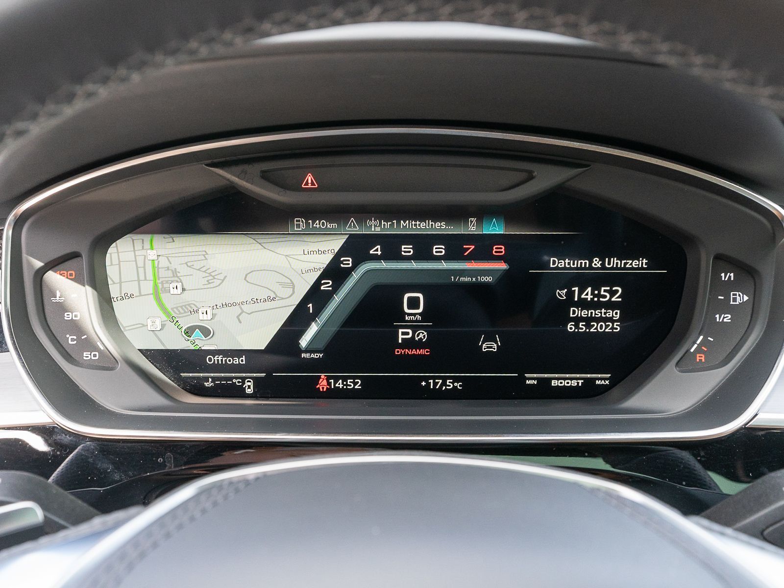 Fahrzeugabbildung Audi S8 4.0 TFSI quattr Navi Matrix StandHz Pano 360°