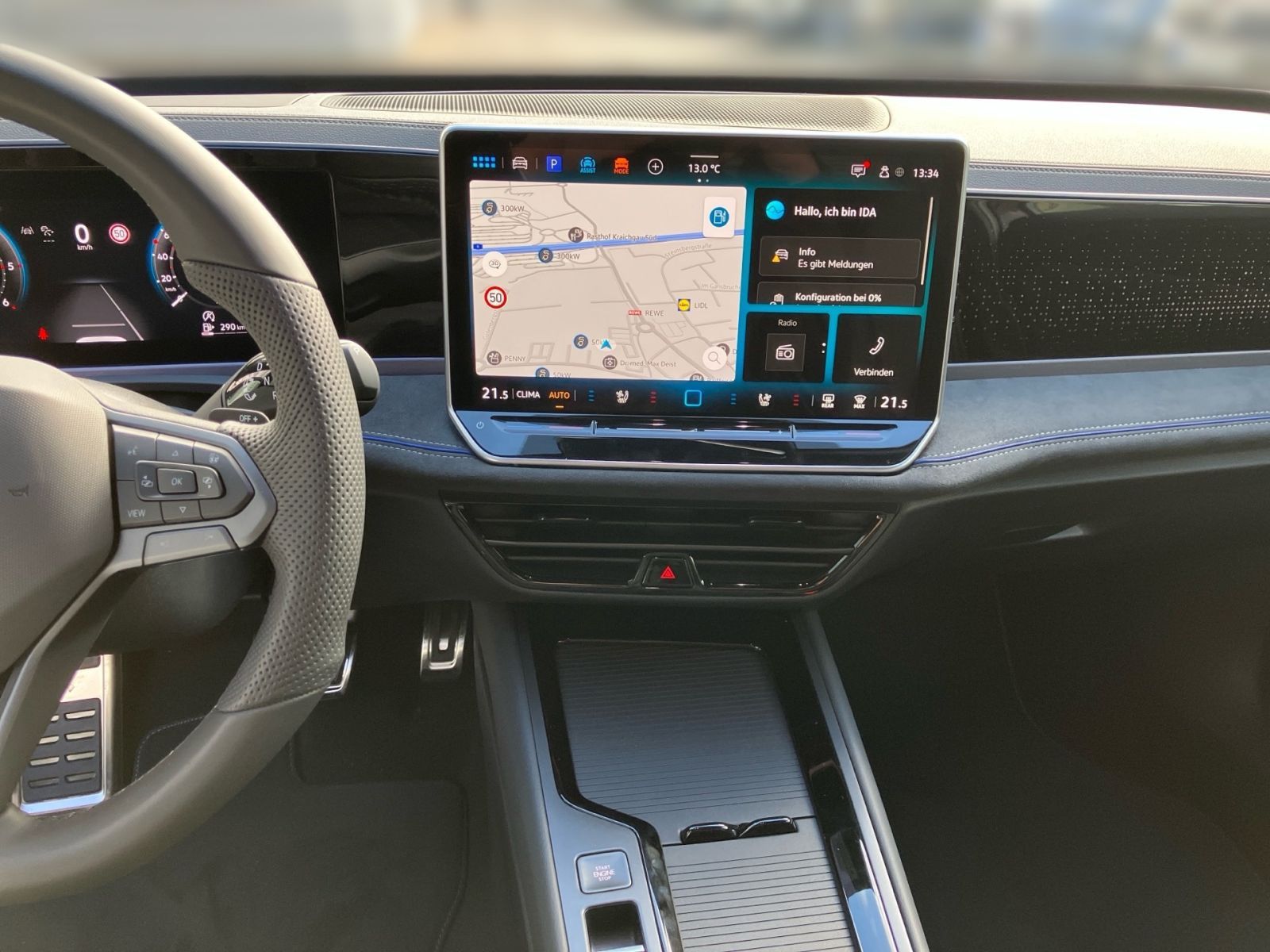 Fahrzeugabbildung Volkswagen Passat R-Line 2,0 l TDI SCR 4MOTION 142 kW (193