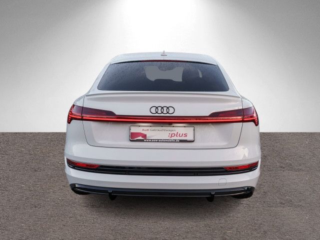 Fahrzeugabbildung Audi e-tron Sportback S line 50 quattro Nav Matrix VC