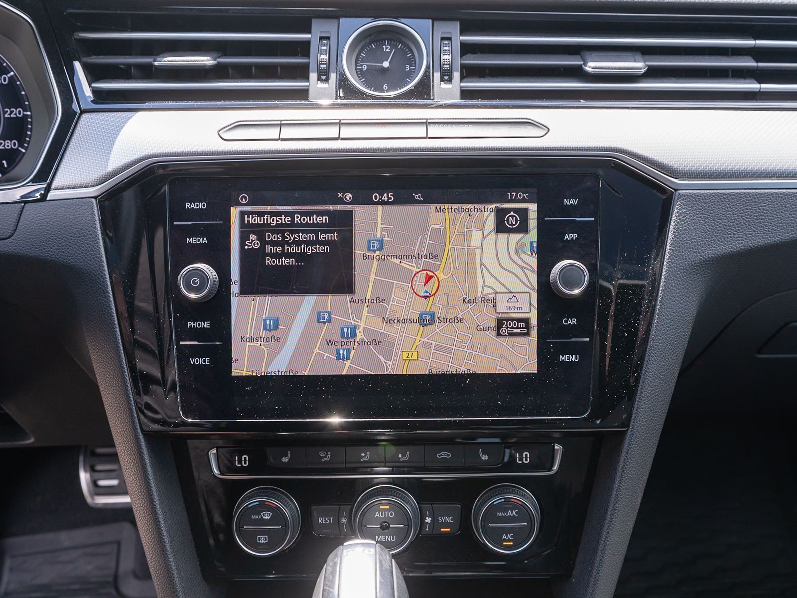 Fahrzeugabbildung Volkswagen Arteon R-Line 2.0 TSI DSG LED NAVI SHZ ACC PANO