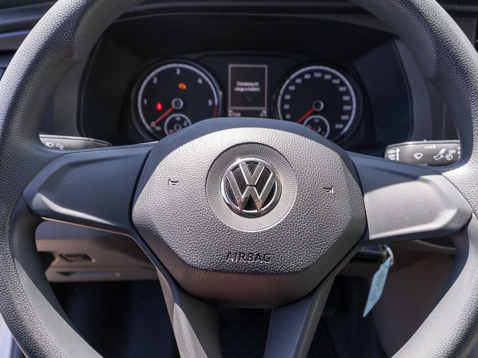 Fahrzeugabbildung Volkswagen T6.1 Transporter Kasten 2.0TDI Nav PDC AHK Klima