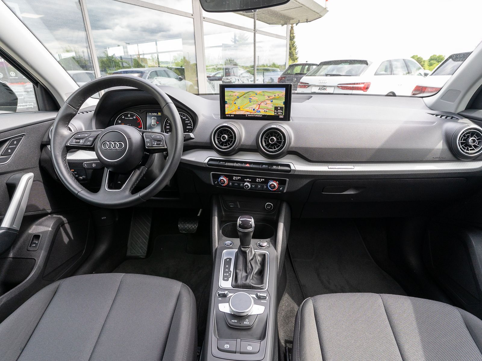 Fahrzeugabbildung Audi Q2 35 1,5 TFSI S-tronic LED NAVI RFK PDC SHZ