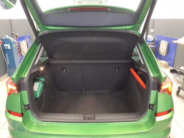 Fahrzeugabbildung SKODA Kamiq Style 1,0 TSI DSG LED PDC SHZ AHK Vorb.