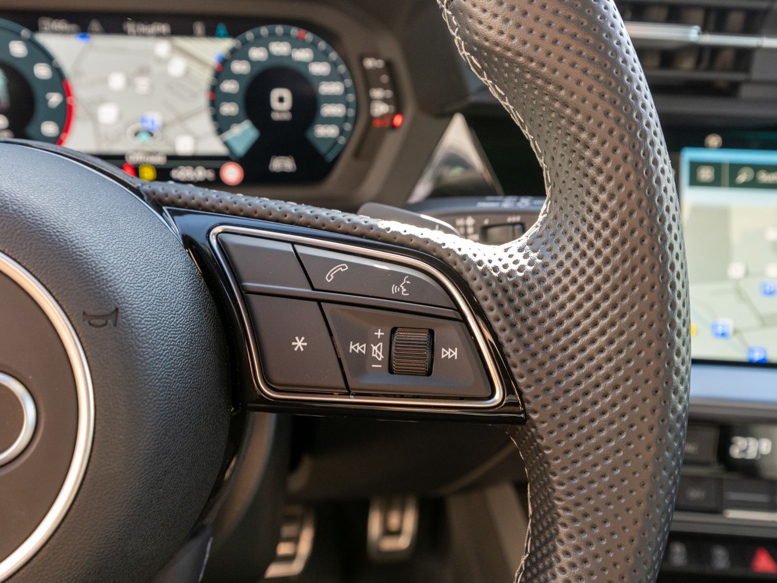 Fahrzeugabbildung Audi S3 Sportback 2.0 TFSI quattro NAVI LED GRA SHZ