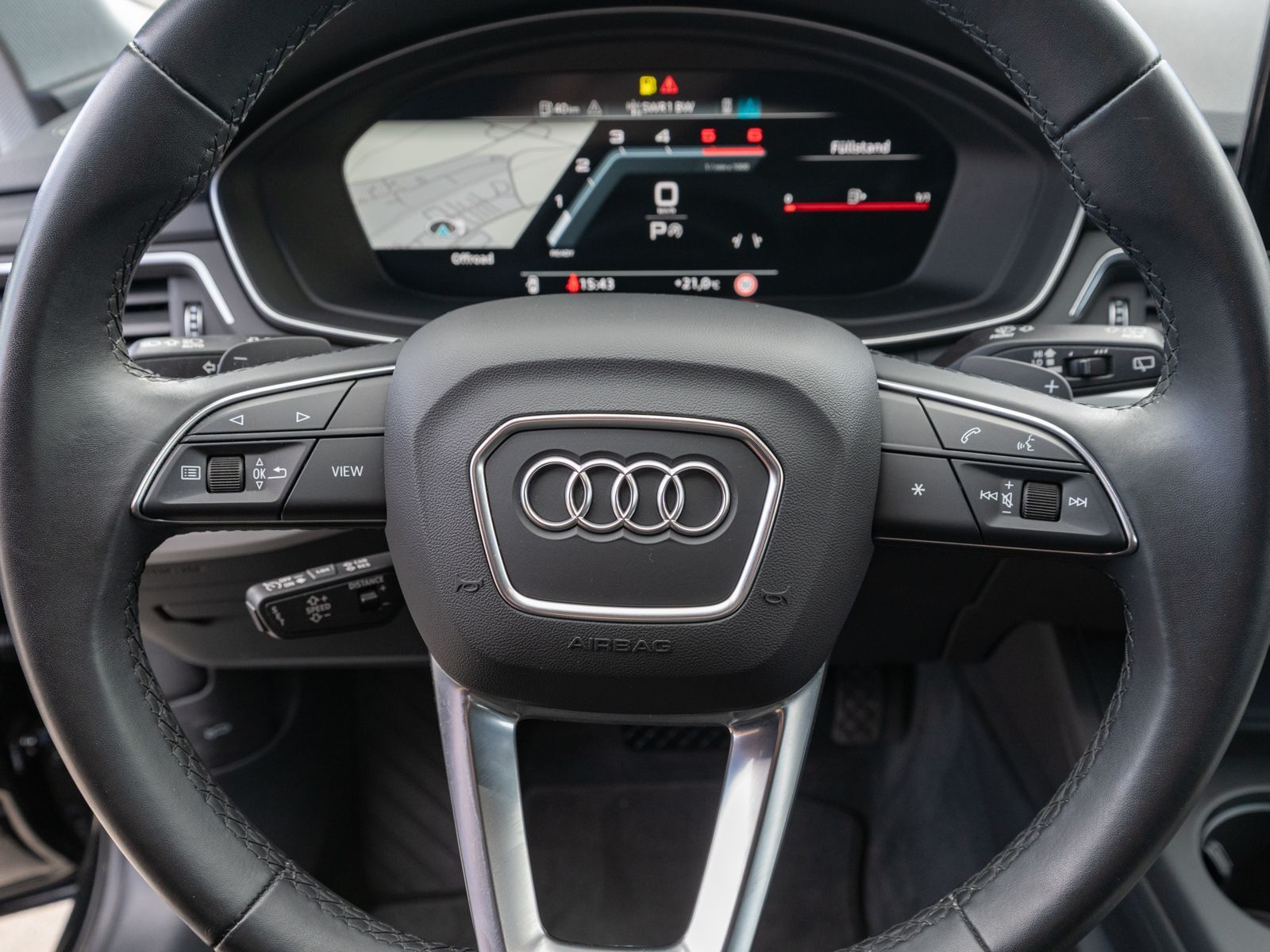 Fahrzeugabbildung Audi A4 Avant 35 TDI Stronic LED Navi RFK Stdhzg AHK
