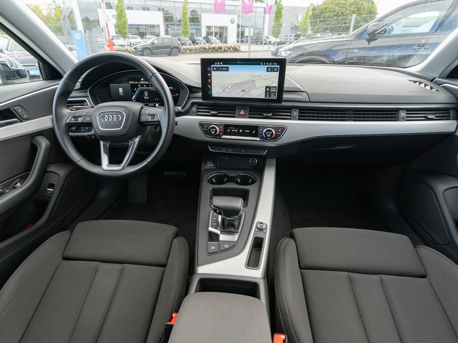 Fahrzeugabbildung Audi A4 Avant 35 TDI Stronic LED Navi RFK Stdhzg AHK