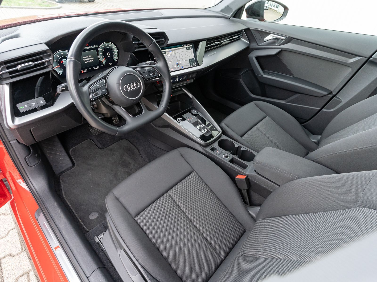 Fahrzeugabbildung Audi A3 Sportback S line 40TFSI quattro LED Navi SHZ