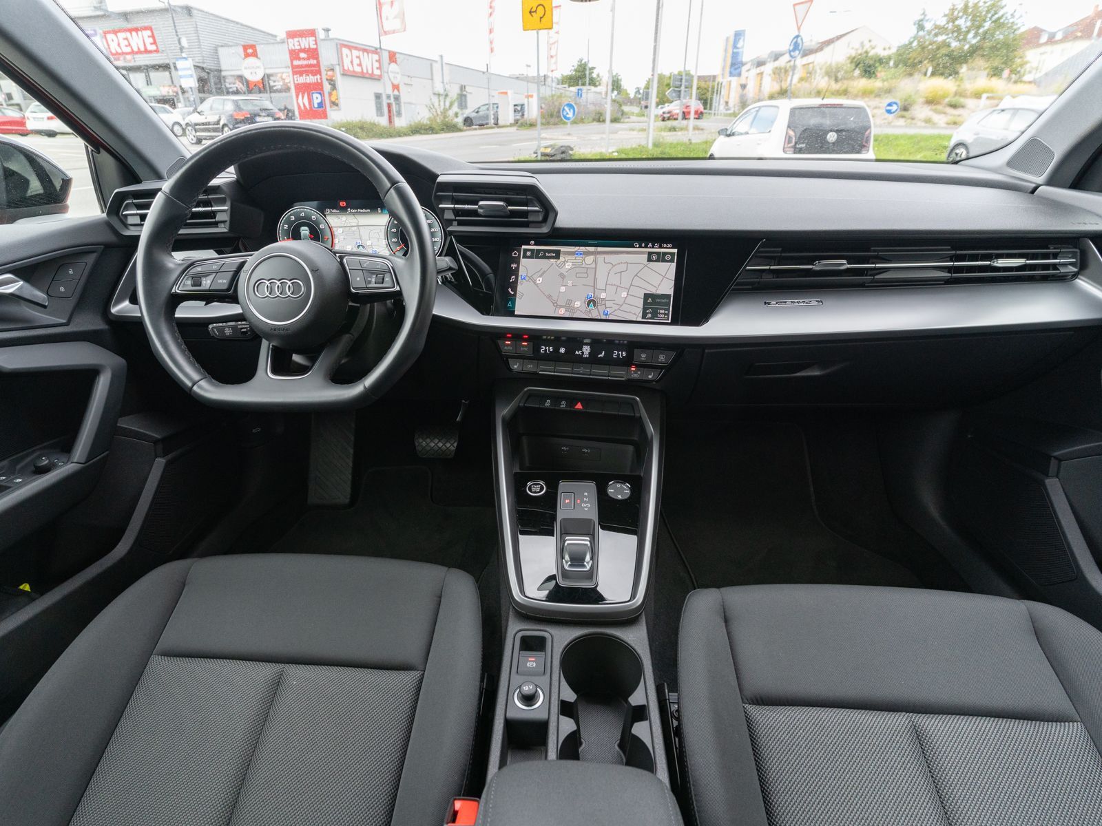 Fahrzeugabbildung Audi A3 Sportback S line 40TFSI quattro LED Navi SHZ