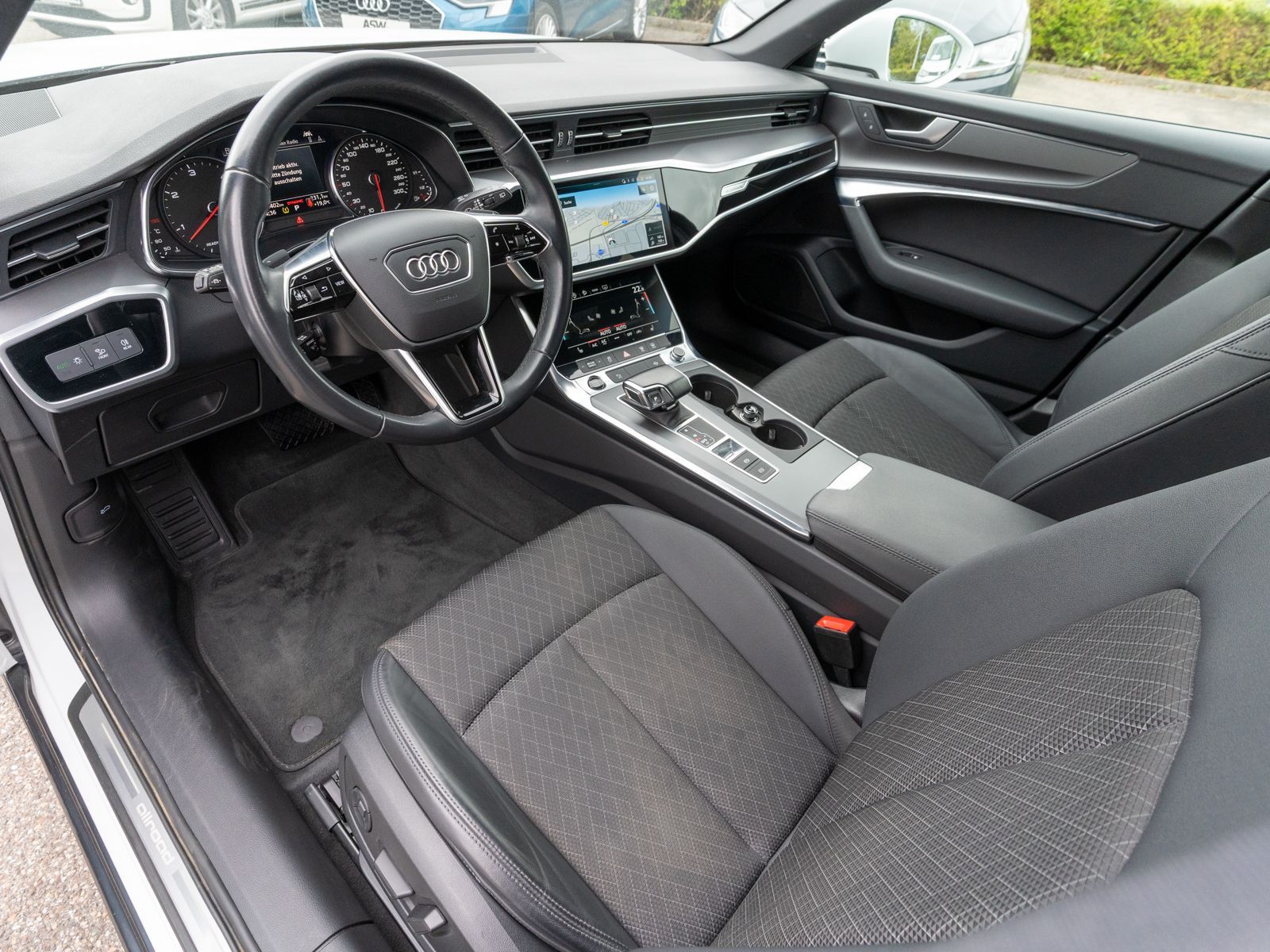 Fahrzeugabbildung Audi A6 allroad quattro 55 TDI tiptronic LED Navi RFK