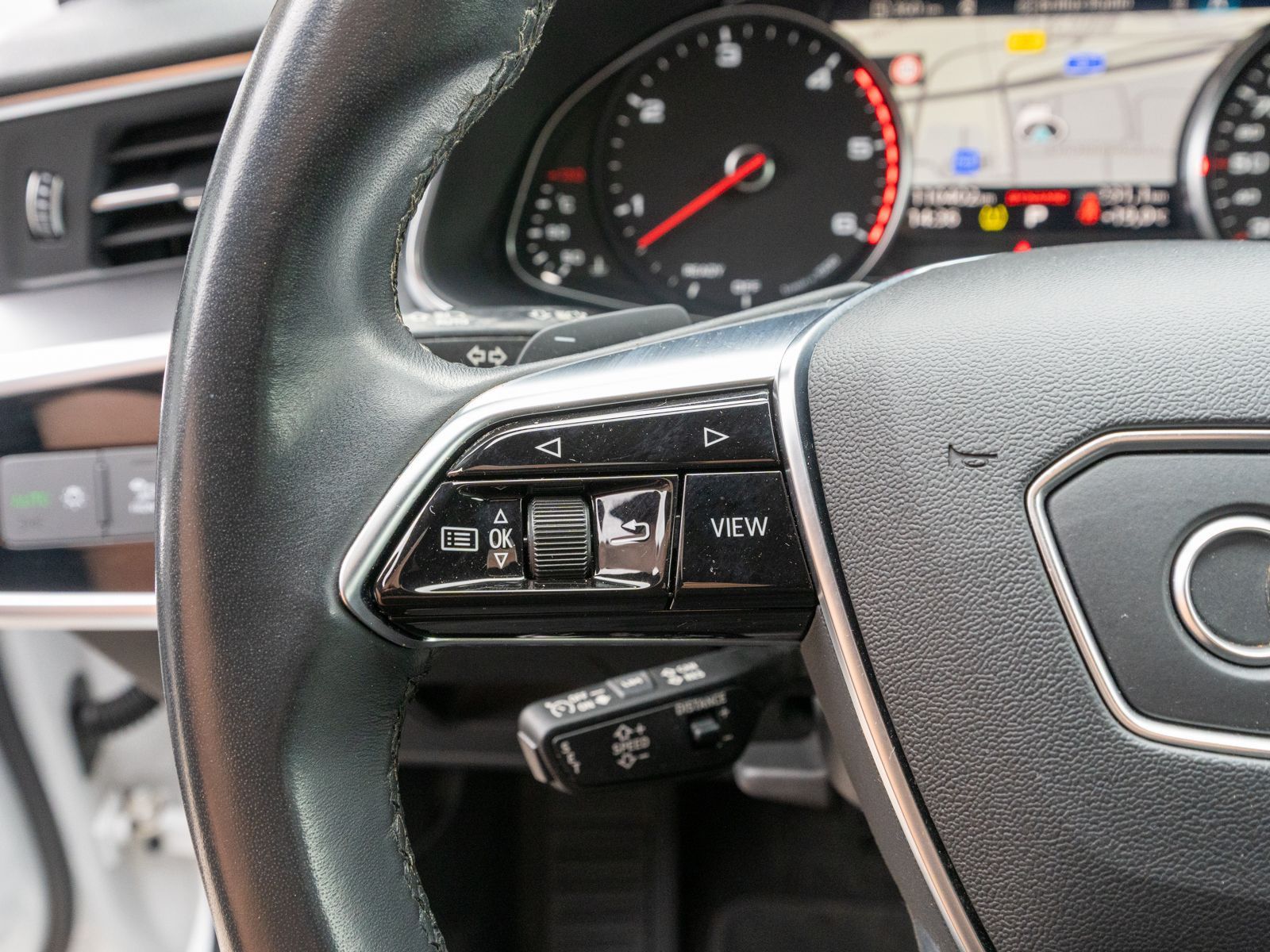 Fahrzeugabbildung Audi A6 allroad quattro 55 TDI tiptronic LED Navi RFK