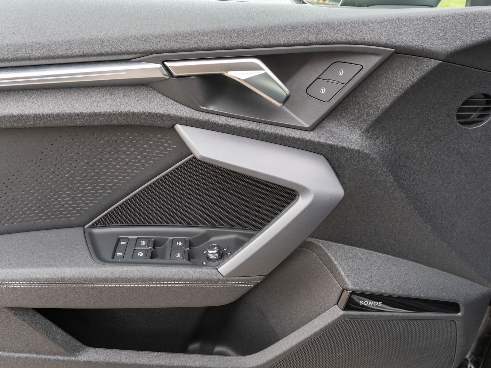 Fahrzeugabbildung Audi A3 Sportback 35TDI Stroni NAVI LED ACC RFK SONOS