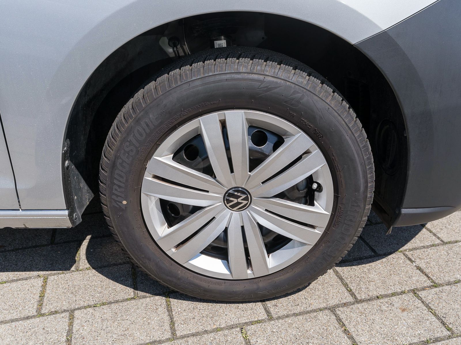 Fahrzeugabbildung Volkswagen Caddy Cargo Maxi 2.0 TDI NAVI SHZ PDC DAB+