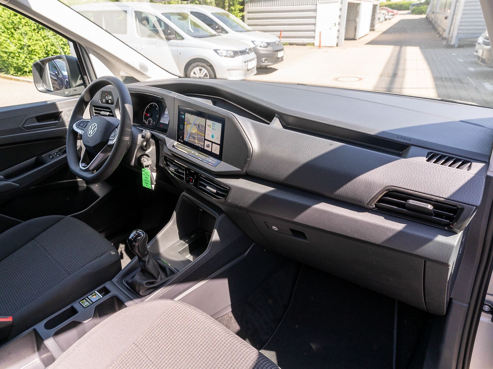 Fahrzeugabbildung Volkswagen Caddy Cargo Maxi 2.0 TDI NAVI SHZ PDC DAB+
