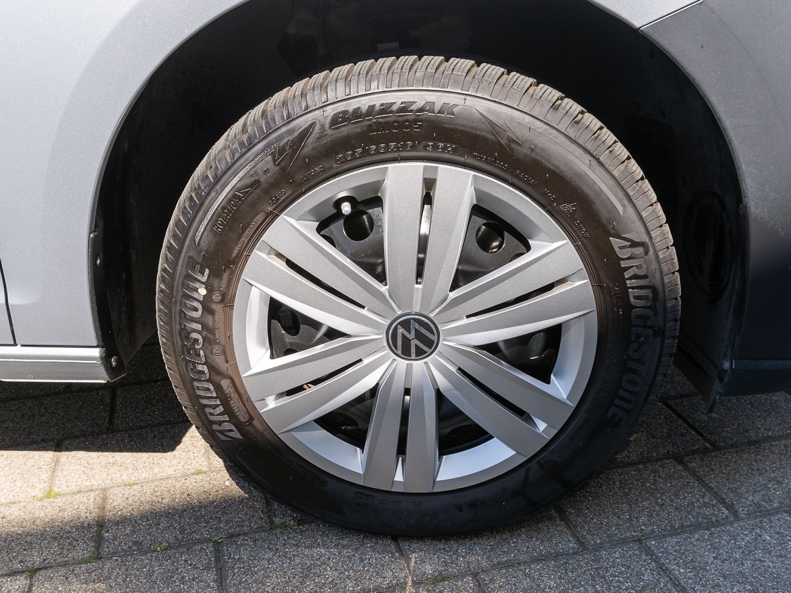 Fahrzeugabbildung Volkswagen Caddy Cargo Maxi 2.0 TDI NAVI SHZ PDC DAB+