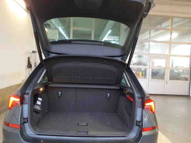 Fahrzeugabbildung SKODA Kamiq Drive 125 1,5 TSI DSG LED NAVI AHK ACC RFK