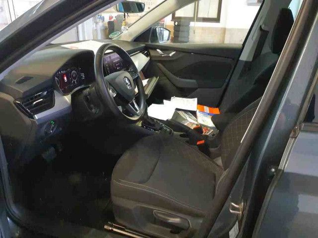 Fahrzeugabbildung SKODA Kamiq Drive 125 1,5 TSI DSG LED NAVI AHK ACC RFK