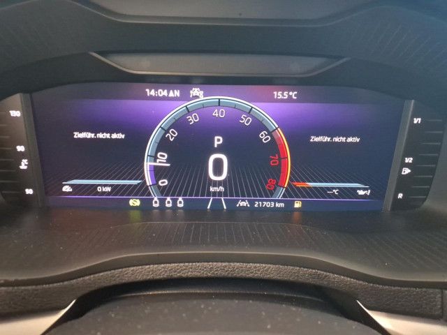 Fahrzeugabbildung SKODA Karoq Selection 1,5 TSI DSG LED NAVI RFK ACC VC