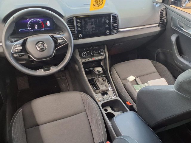 Fahrzeugabbildung SKODA Karoq Selection 1,5 TSI DSG LED NAVI RFK ACC VC