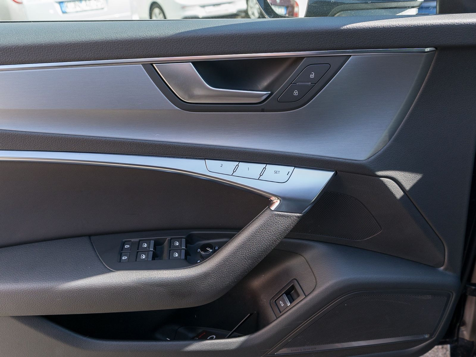 Fahrzeugabbildung Audi A6 Avant S line 40 TDI S tronic B&O PANO AHK VC