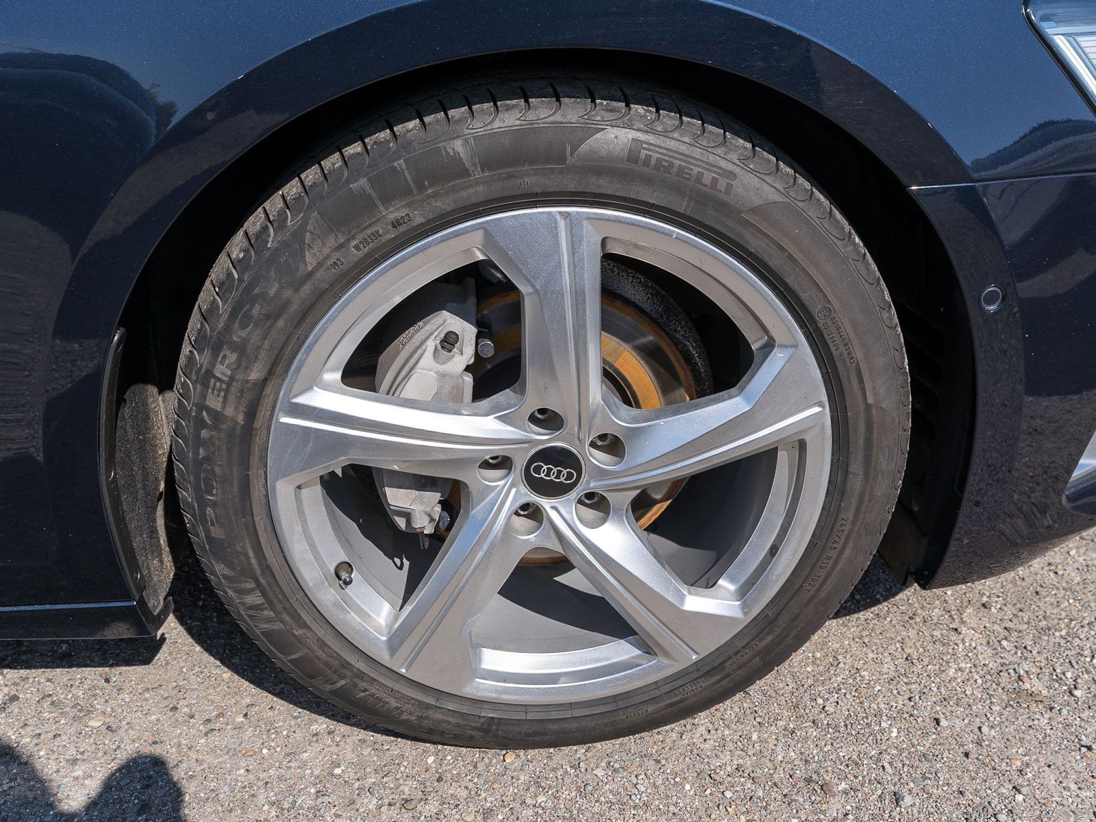 Fahrzeugabbildung Audi A6 Avant S line 40 TDI S tronic B&O PANO AHK VC