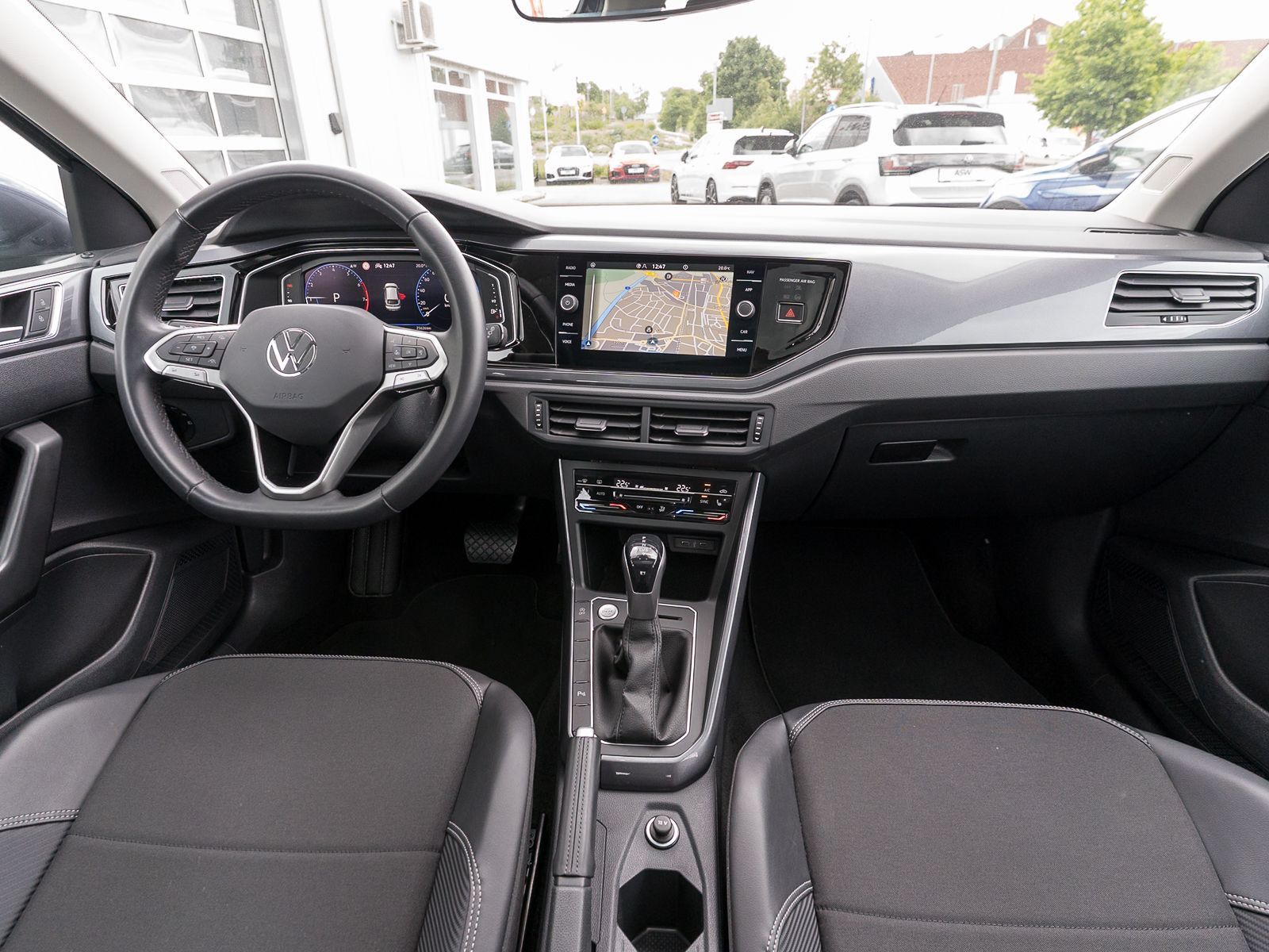 Fahrzeugabbildung Volkswagen Taigo Style 1.0 TSI DSG NAVI PANO RFK ACC AHK