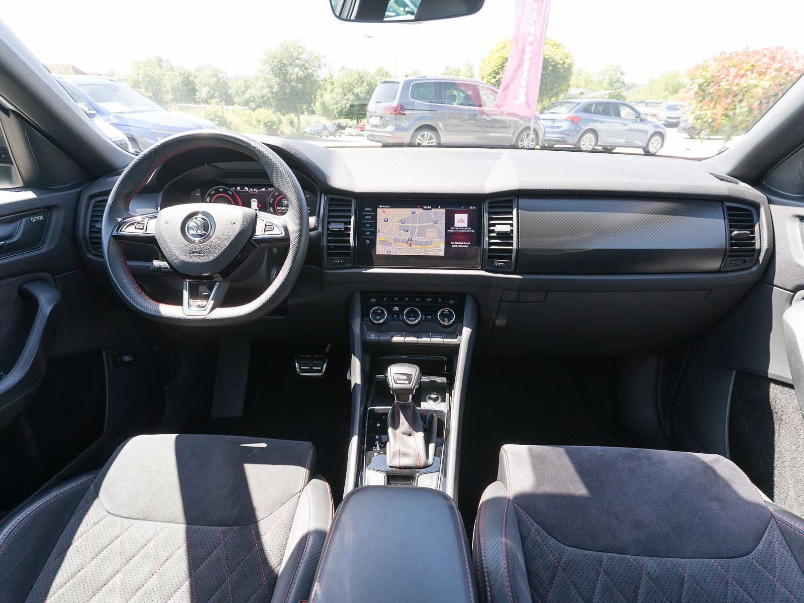 Fahrzeugabbildung SKODA Kodiaq RS 2,0 TDI DSG LED NAVI PANO 360° VC AHK